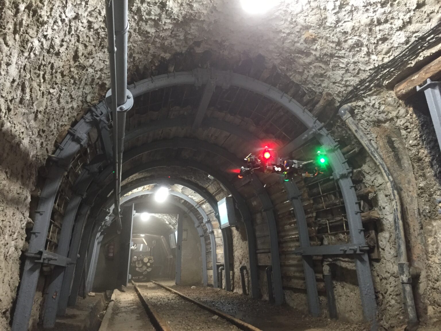 Underground Mining - Hovering Solutions