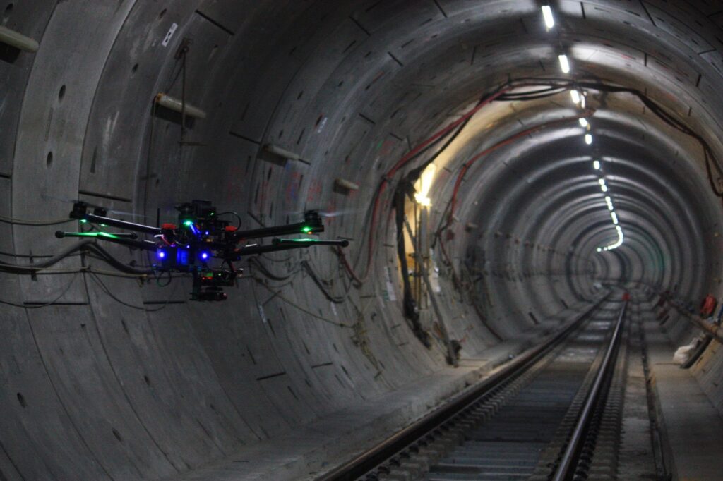 Indoor Autonomous Navigation - Hovering Solutions